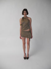 Load image into Gallery viewer, Camel Ruffle Drape Set
